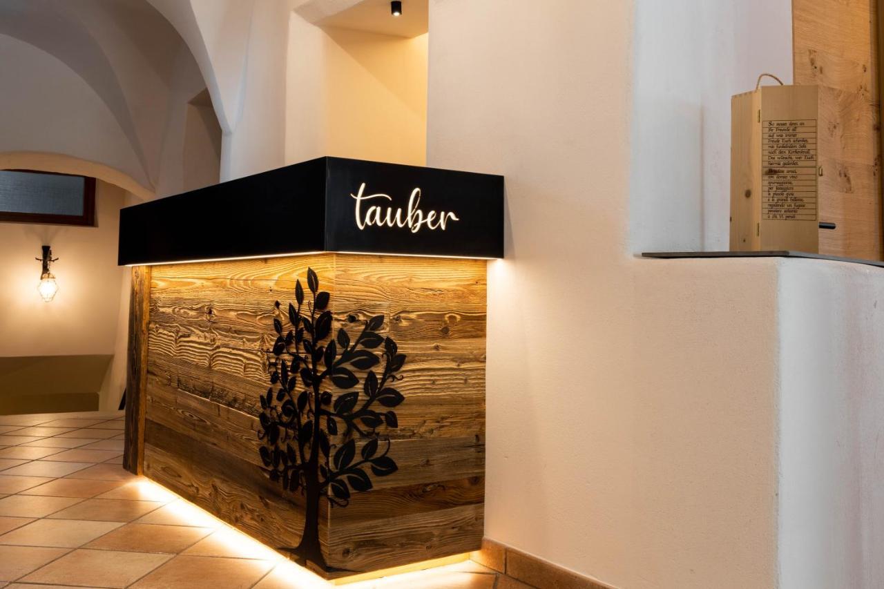 Garni Hotel Tauber Bresanona Exterior foto